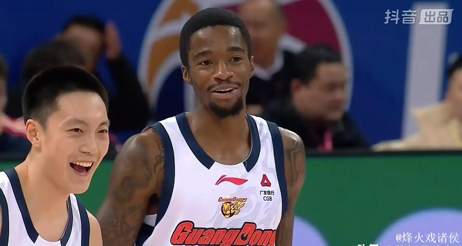 CBA-萨林杰25+13萨姆纳17分 广东力克天津豪取8连胜 CBA-萨林杰25+13萨姆纳17分 广东力克天津豪取8连胜