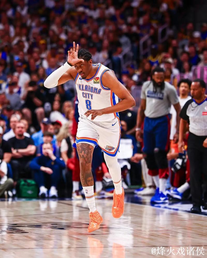 雷霆117-116绝地反击击败灰熊,杰伦-威廉姆斯砍下26分5板10助 雷霆117-116绝地反击击败灰熊,杰伦-威廉姆斯砍下26分5板10助