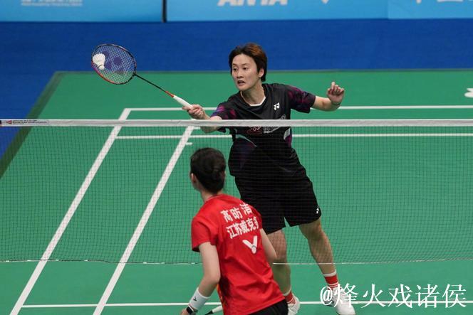 浙江队勇夺十五运会羽毛球女子成年组团体冠军 浙江队勇夺十五运会羽毛球女子成年组团体冠军